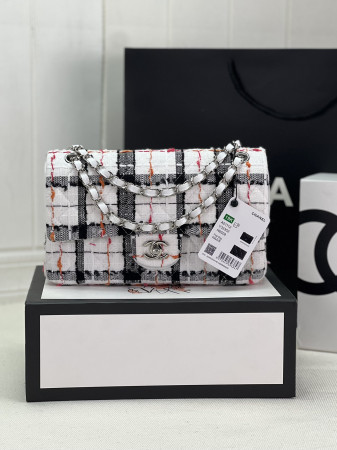 CHANEL CLASSIC 11.12 HANDBAG Tweed & Silver-Tone Metal   6 × 9.9 × 2.5 in