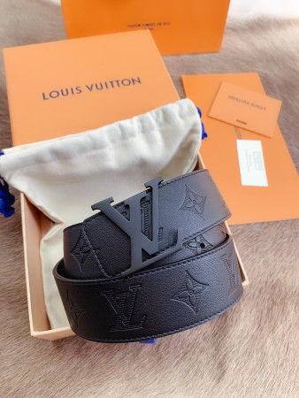 LV LOUIS VUITTON 40MM BELT