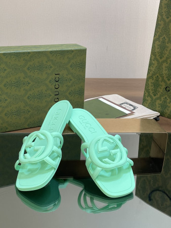 UA GUCCI INTERLOCKING G SLIDE SANDAL Pale Green
