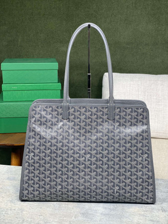 Goyard Chic du Chien 41x30x16.5cm