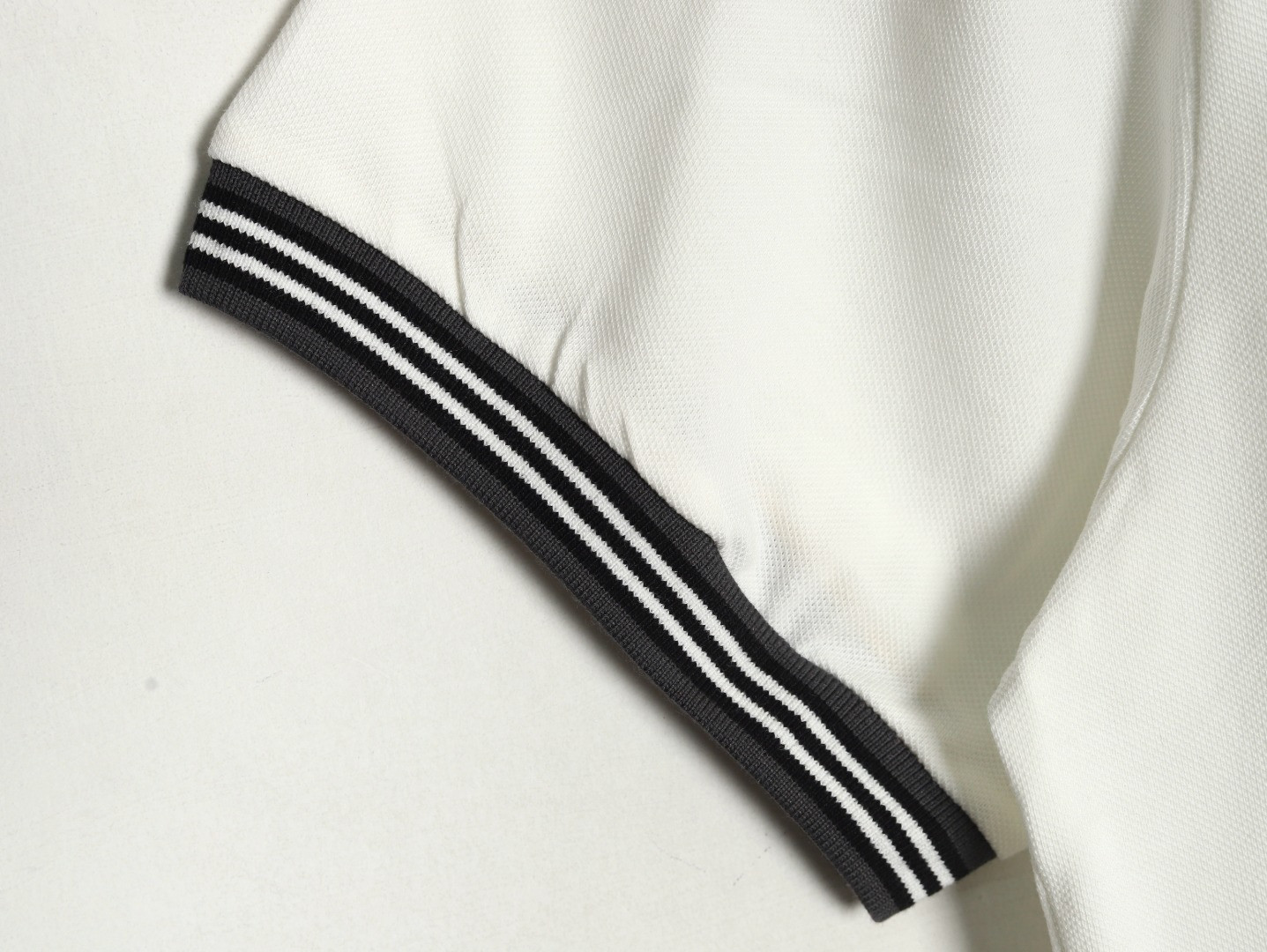 Burberry 25ss Short-sleeved Polo shirt