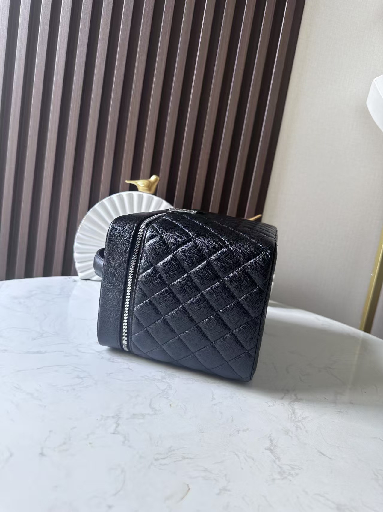 Chanel Quilted Vanity Case Bags 25x16x18cm