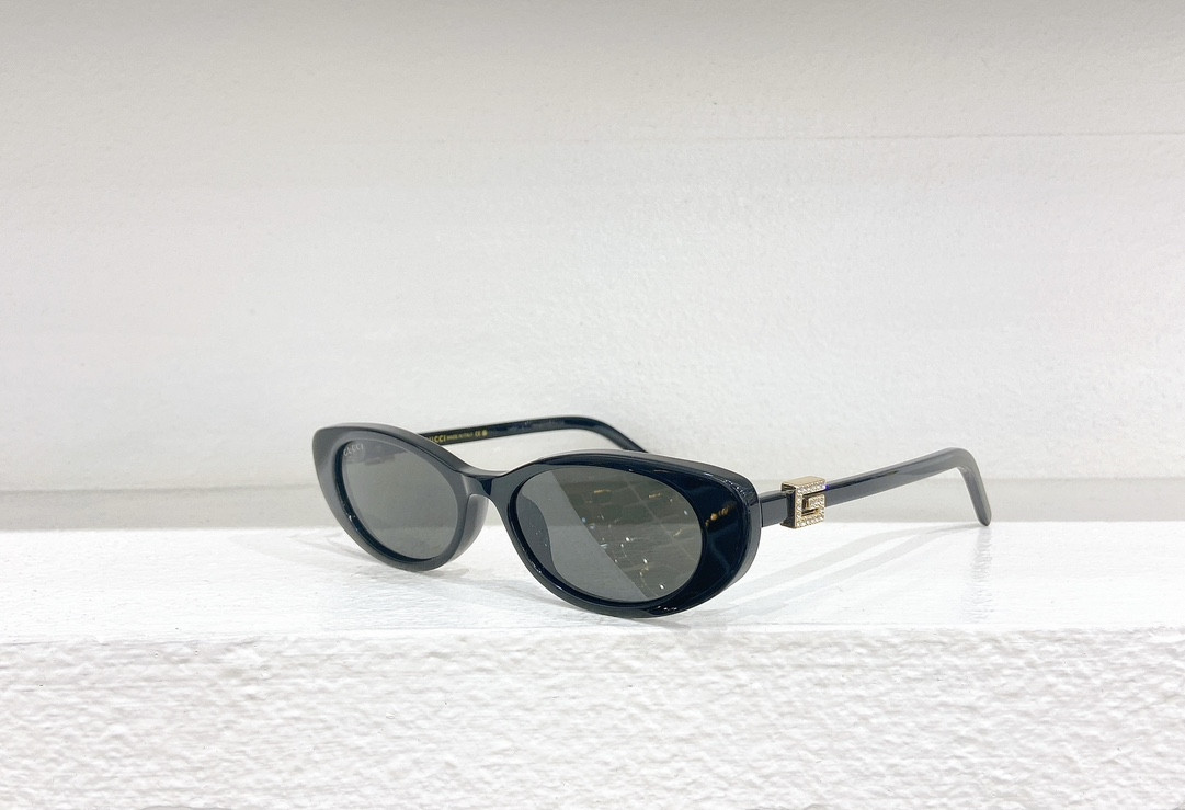 Gucci Glasses GG 1680S 52-17-140