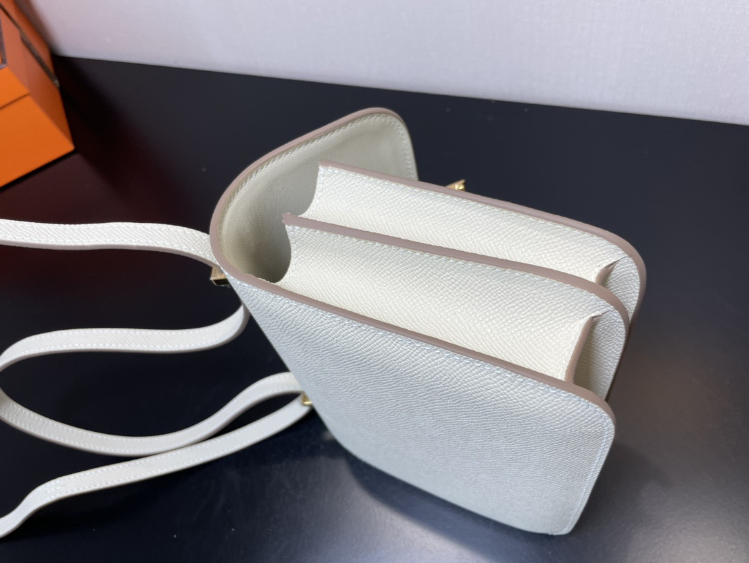 Hermes Constance 24 White Epsom leather gold hardware 9.4"x5.9"x3"
