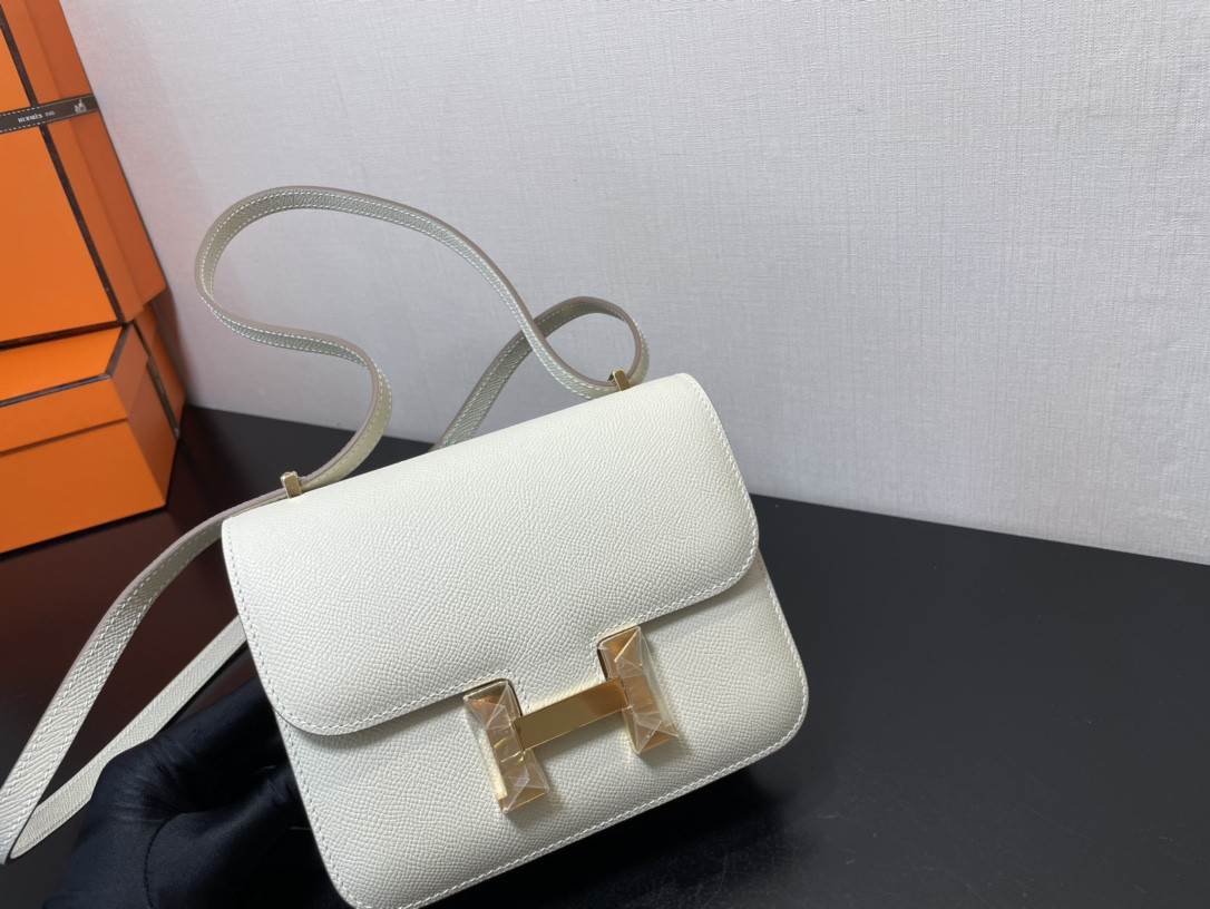 Hermes Constance 24 White Epsom leather gold hardware 9.4"x5.9"x3"