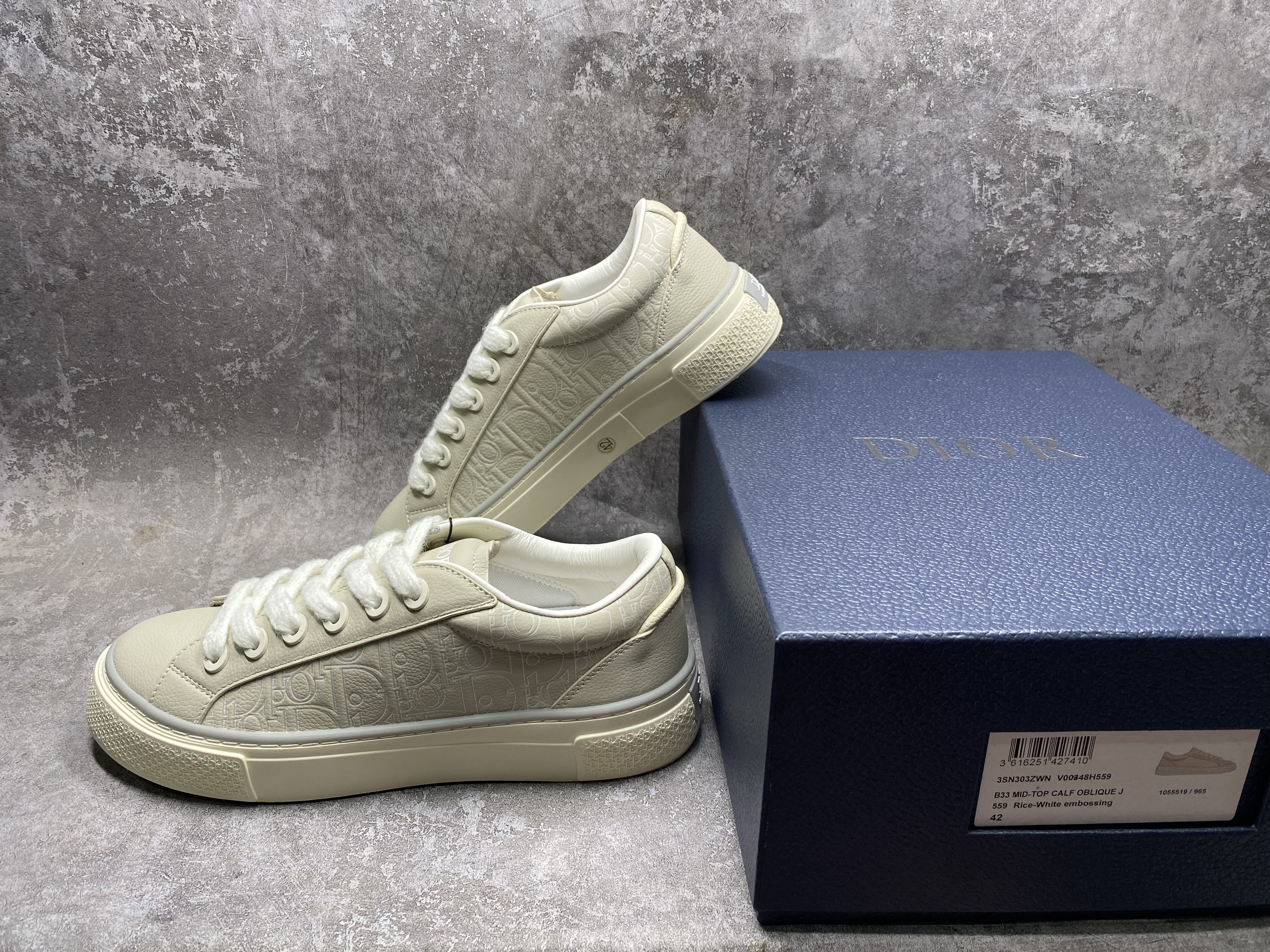 UA Dior B33 Sneaker