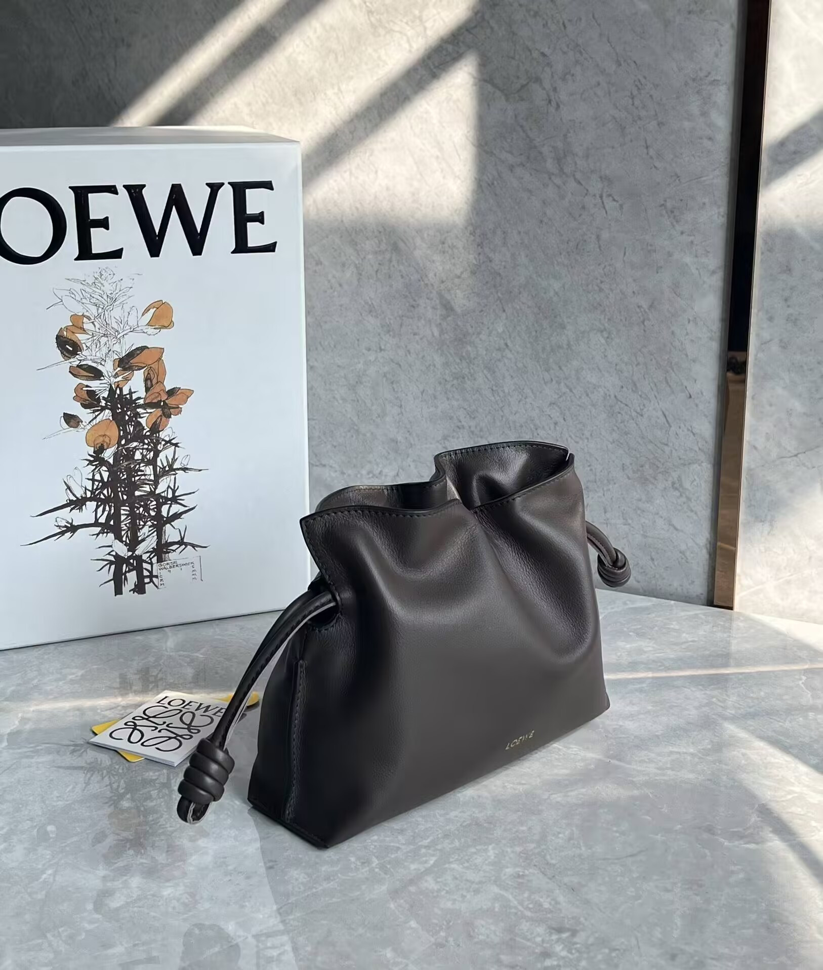 LOEWE Flamenco Purse 23.9x18x9cm