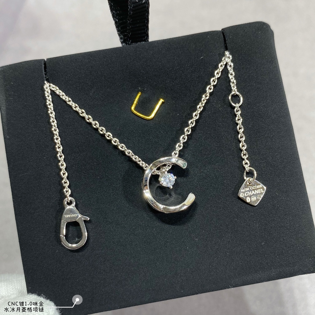 Chanel Carved diamond-shaped Sailor Moon Necklace