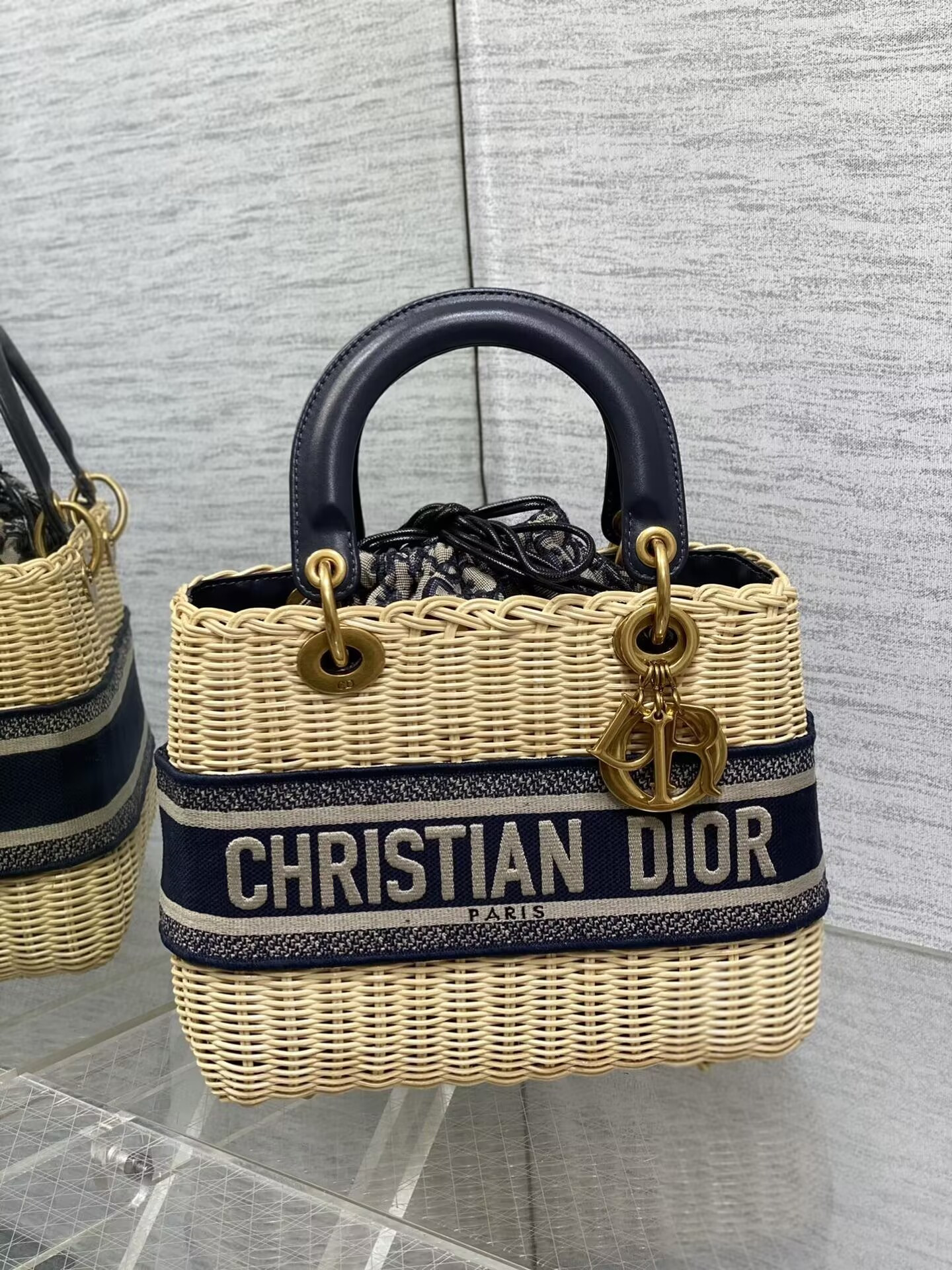Dior Medium Lady Dior Bag 24x21x12cm
