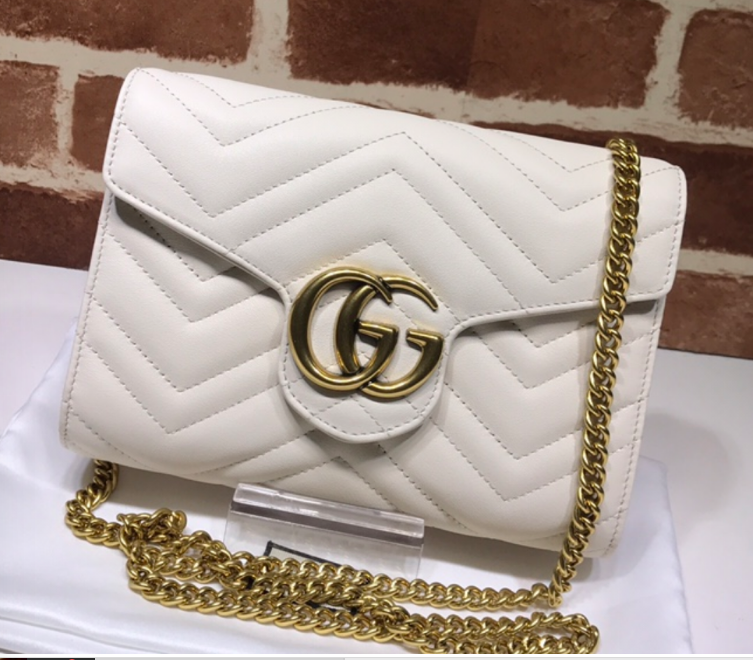 Gucci GG Marmont Super Mini Bag 20x13x6cm