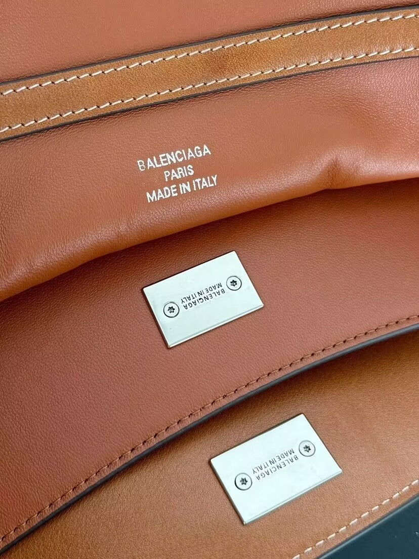 Balenciaga Rodeo Medium 35x23.3x10.9cm