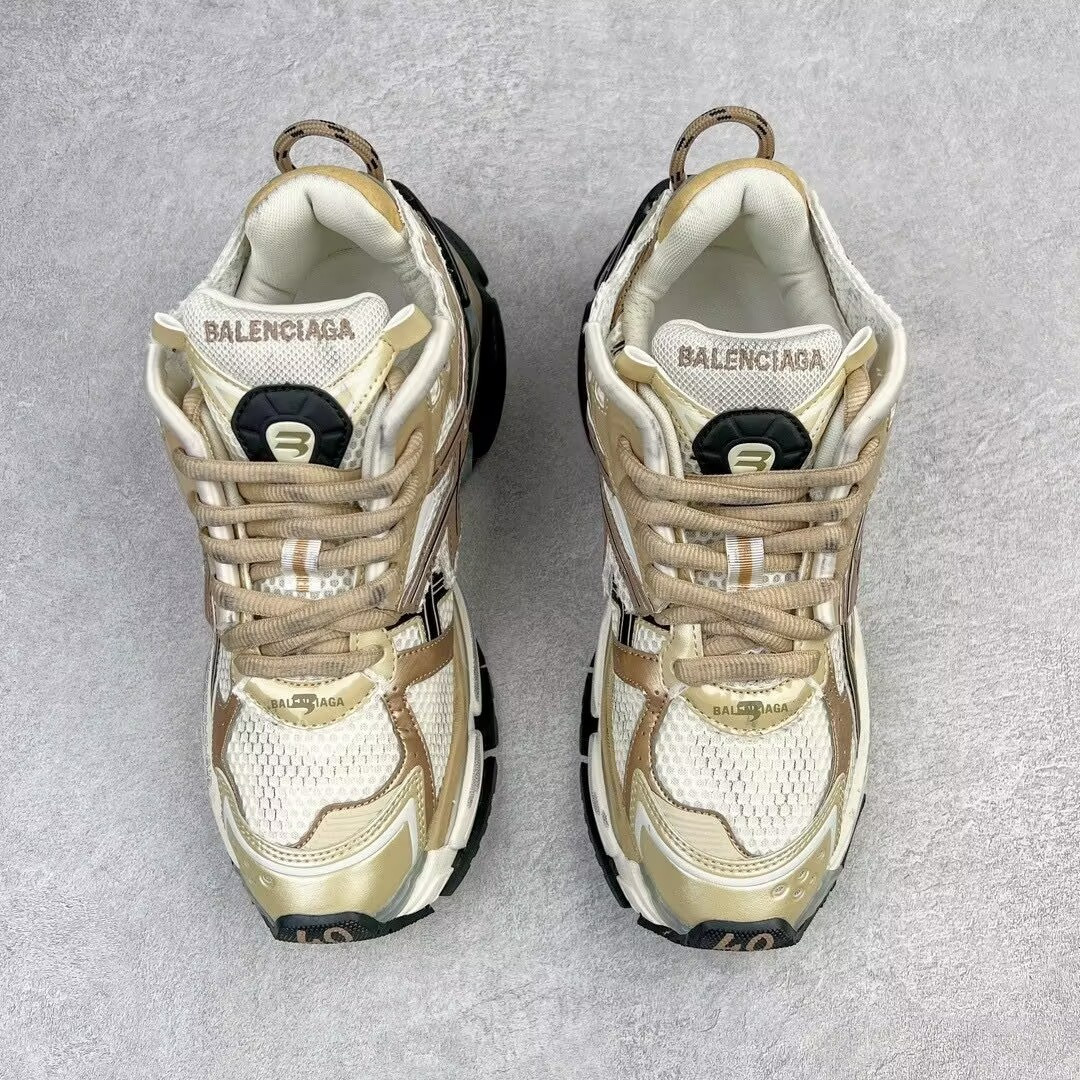 UA Balenciaga Runner Sneaker