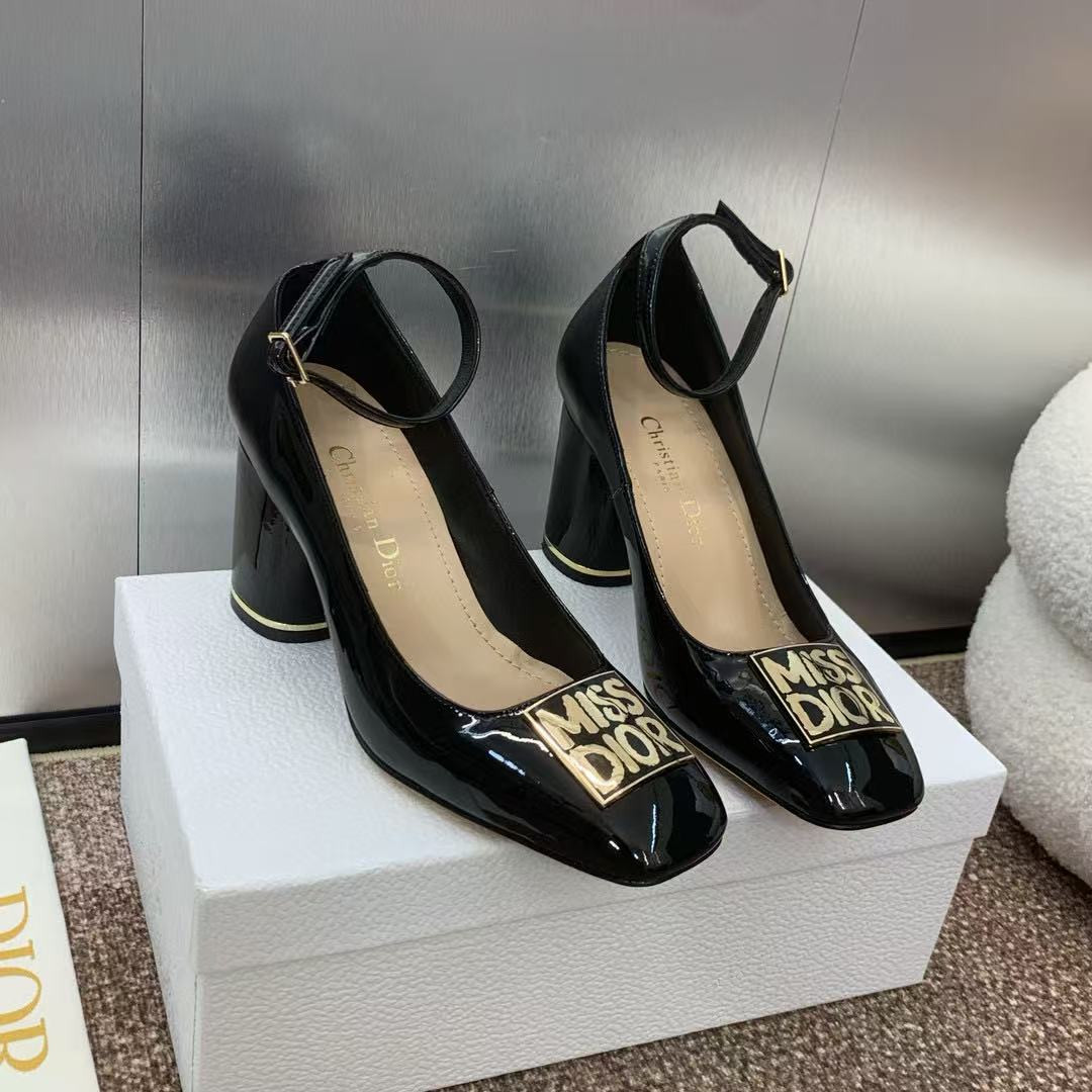 UA Dior Miss Dior Graffiti Pump
