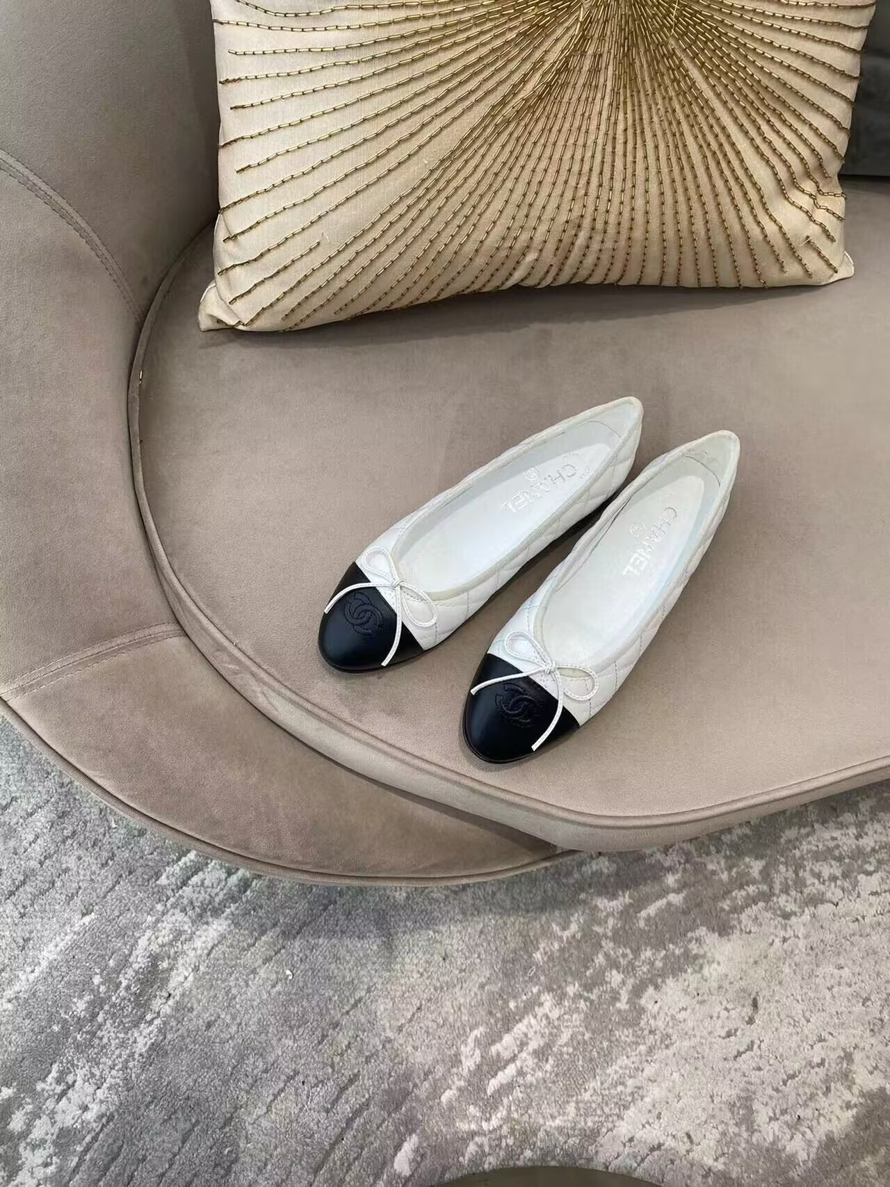 Chanel BALLET FLATS  Aged Calfskin White & Black