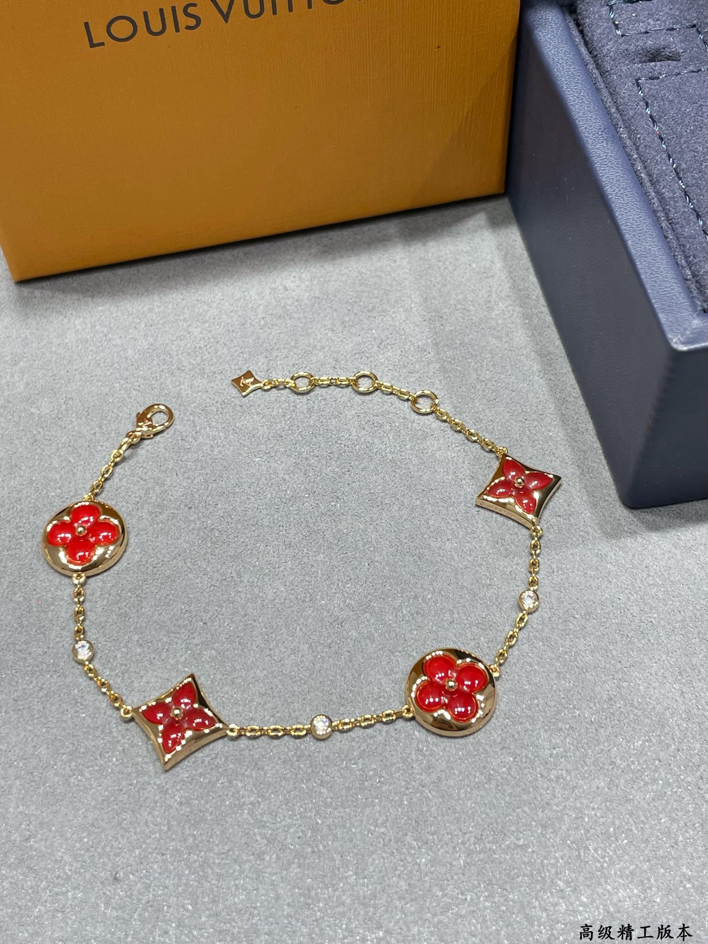 Louis Vuitton Large Red Agate Four Flower Bracelet