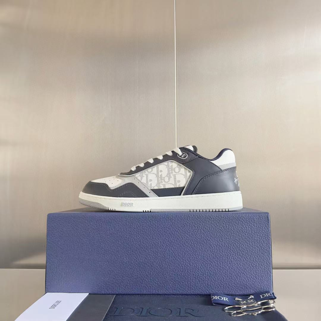 UA Dior B27 Sneaker