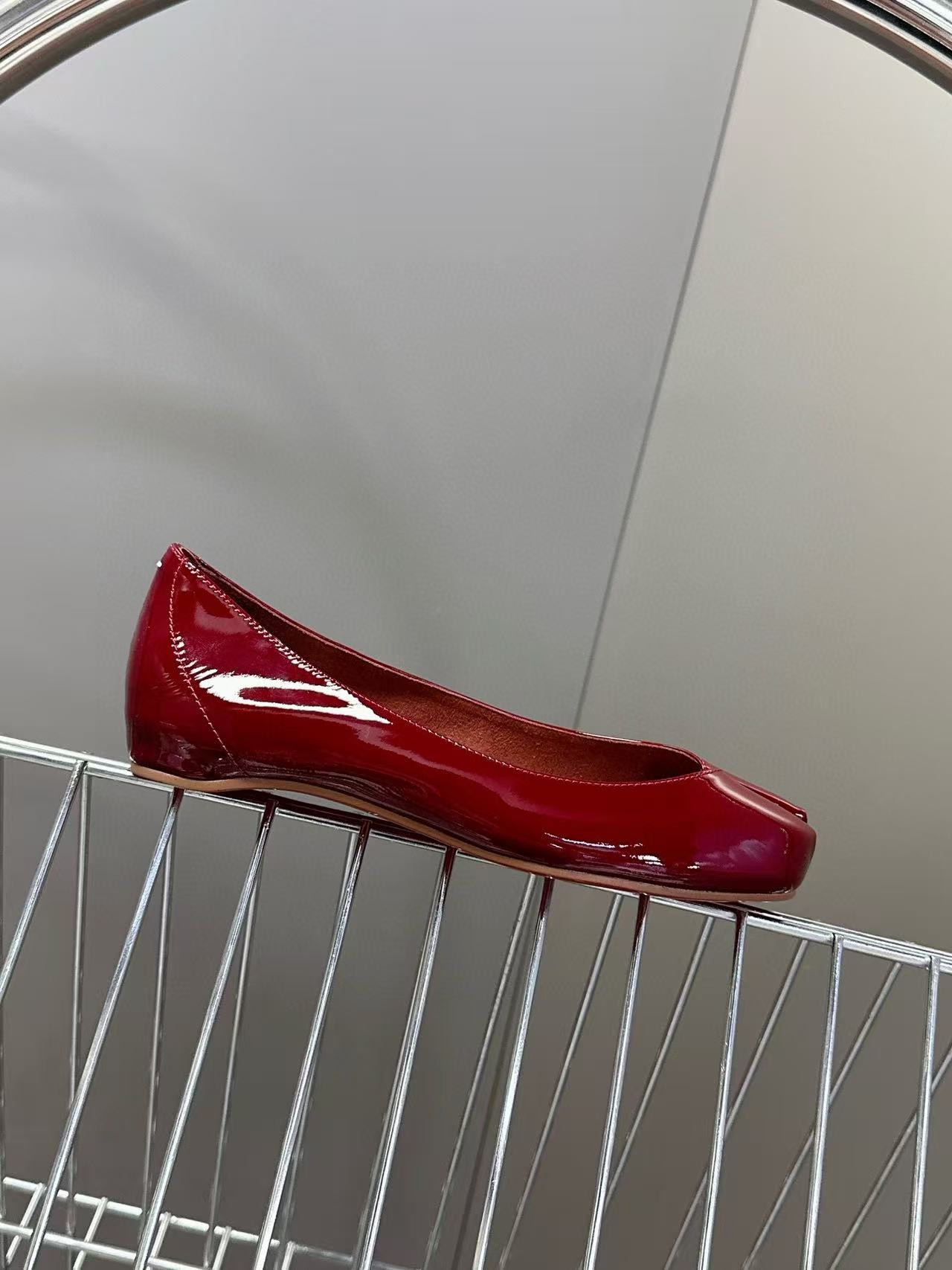 UA Christian Louboutin Marlougiela Ballerinas Patent calf leather