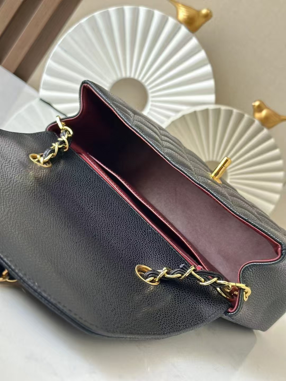 Chanel Small Diana Flap Bag Caviar Gold Hardware 22.5x14x7cm