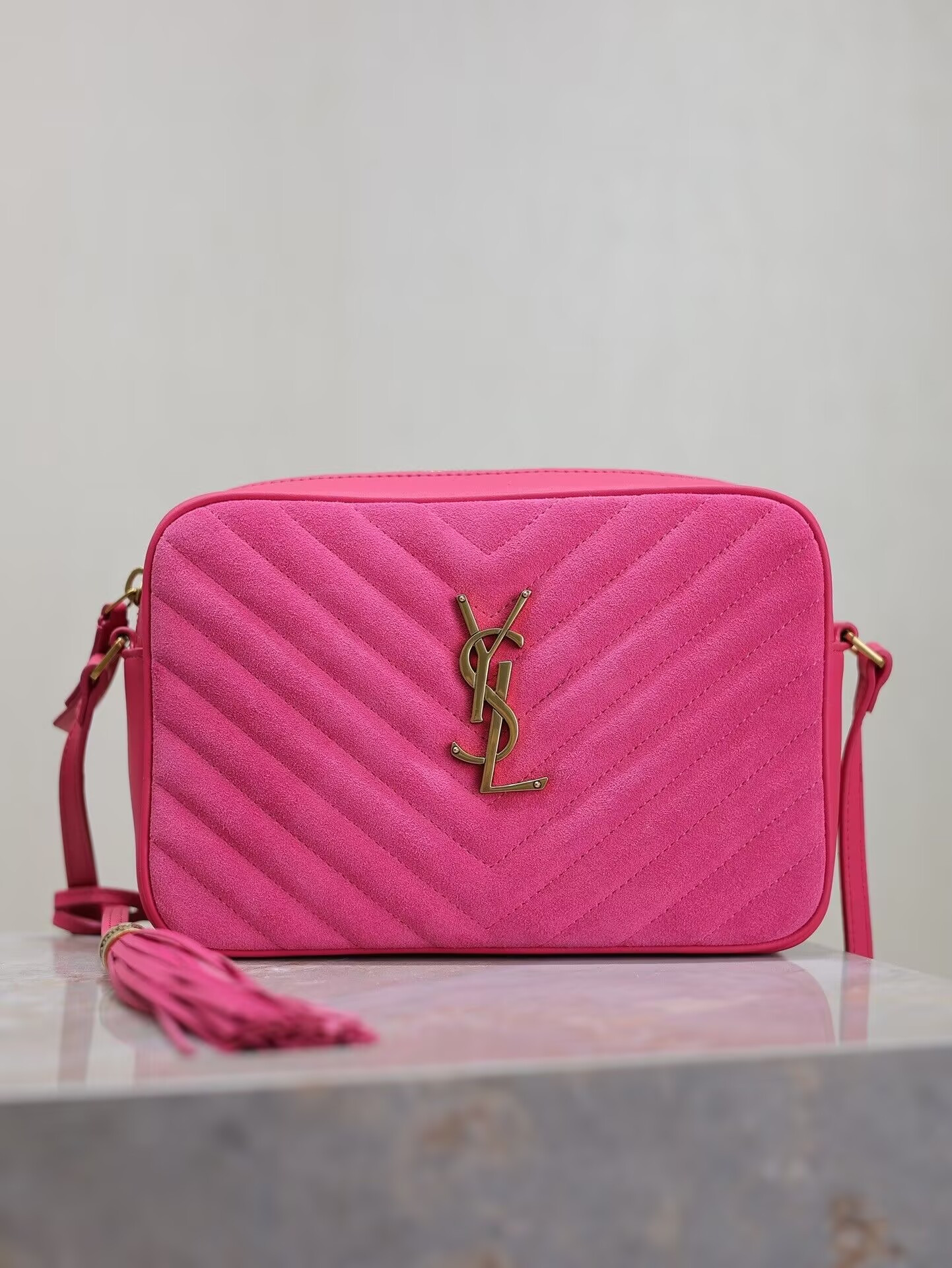 YSL LOULOU Camera Bag 23x16x6cm