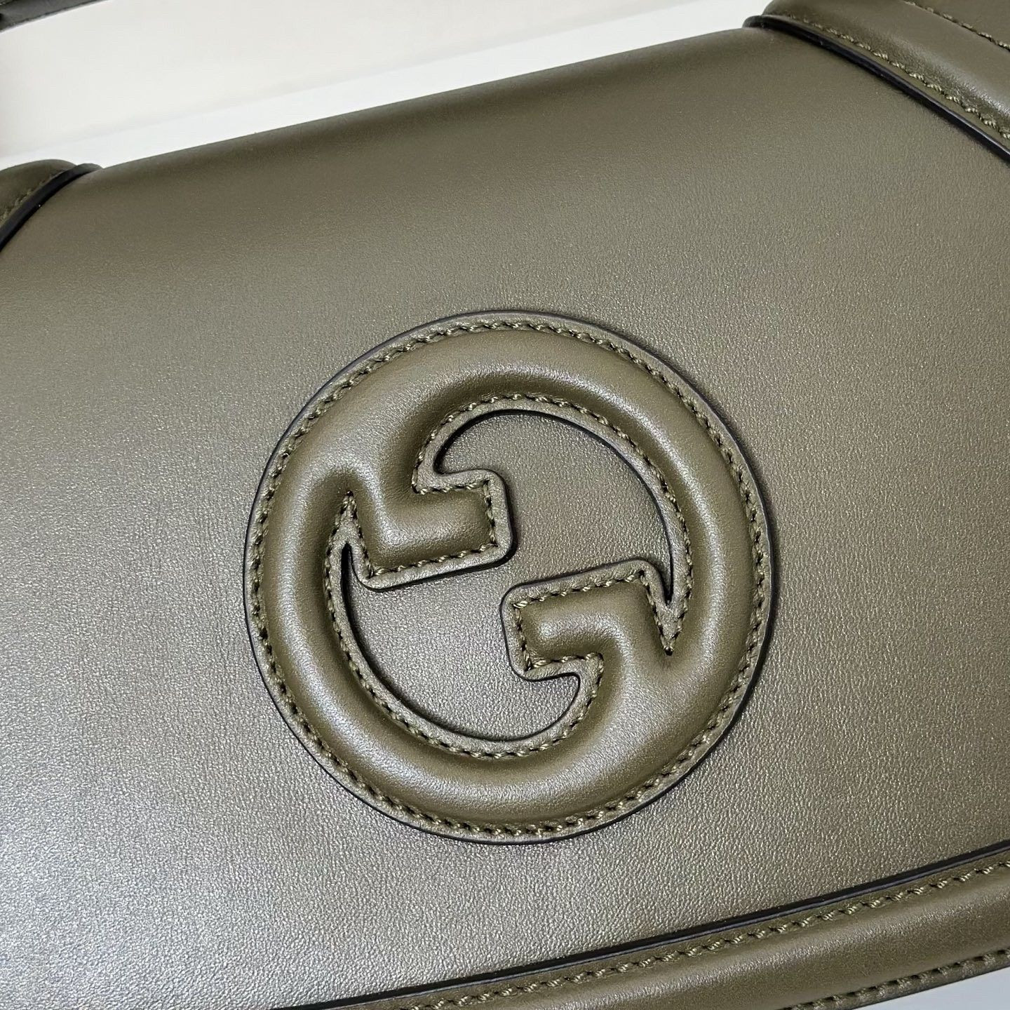 GUCCI BLONDIE Medium TOP HANDLE BAG 27x17x7cm