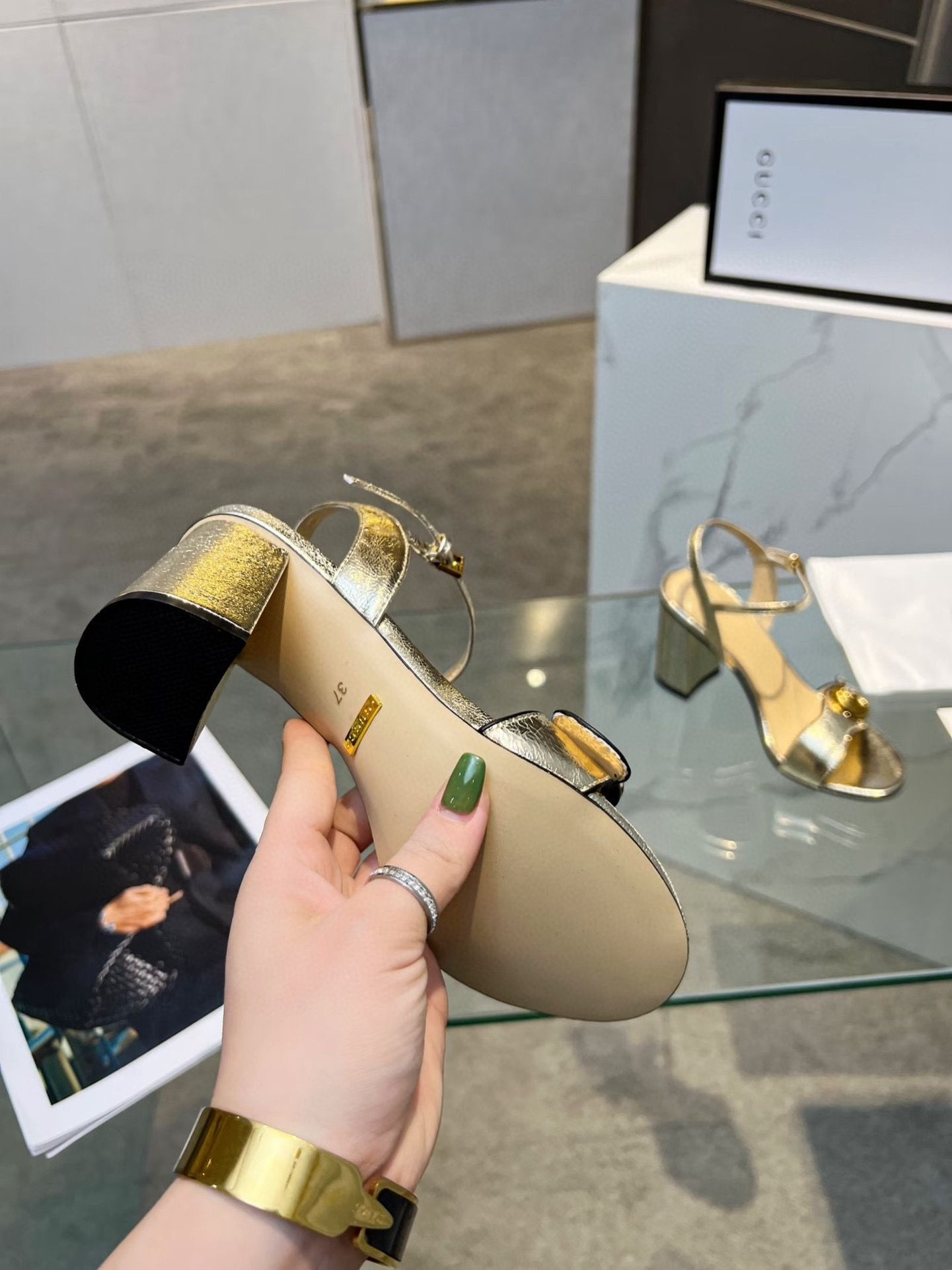 UA GUCCI HORSEBIT HEELED SANDAL