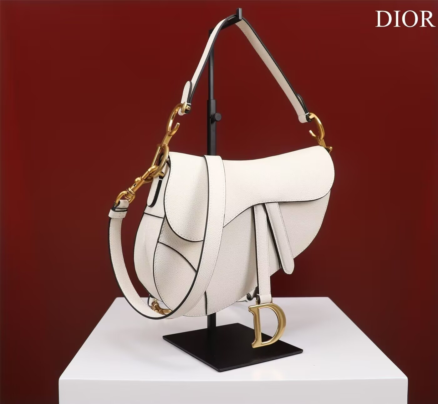 Dior MINI SADDLE BAG WITH STRAP Grained Calfskin 19 x 16 x 5 cm