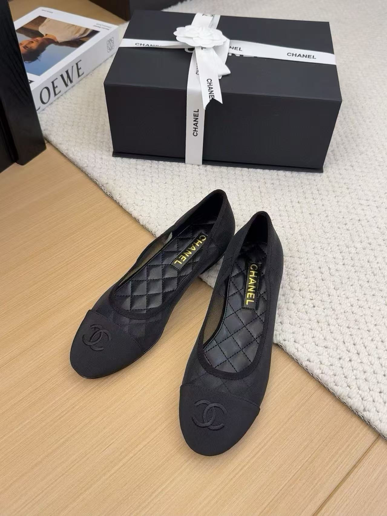 UA Chanel 25P Black Mesh Ballet Ballerina Flats