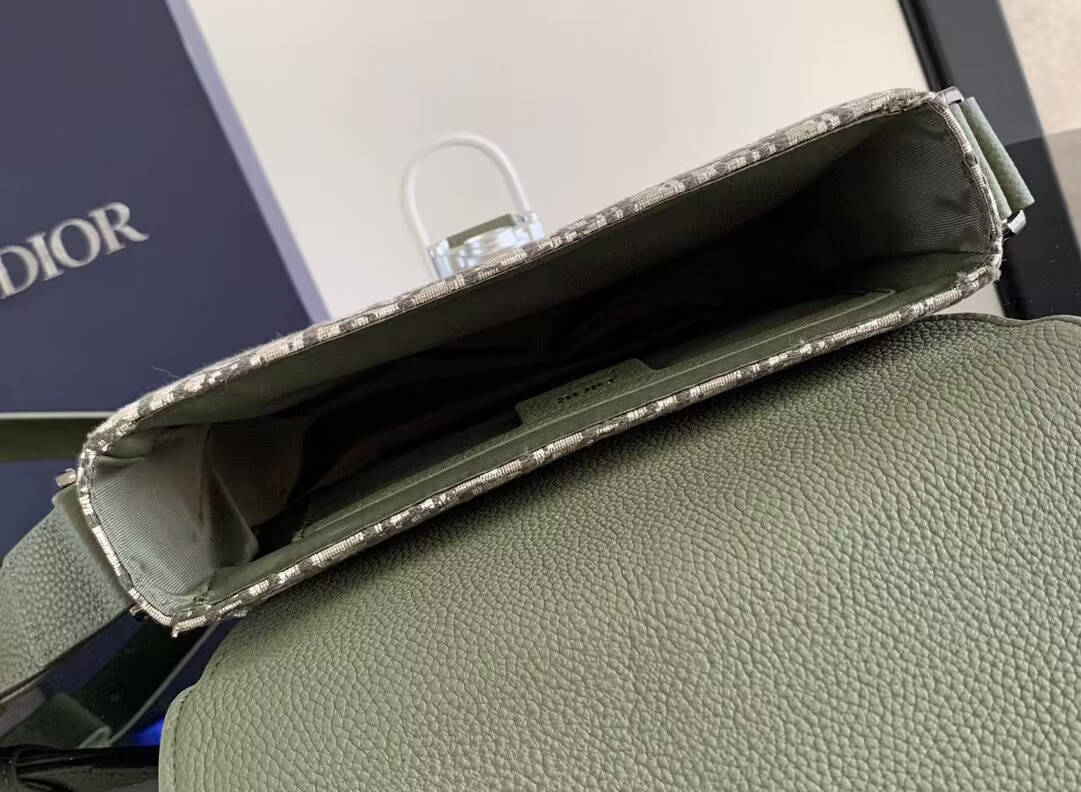 Dior Saddle Messenger Bag 23x18x6cm