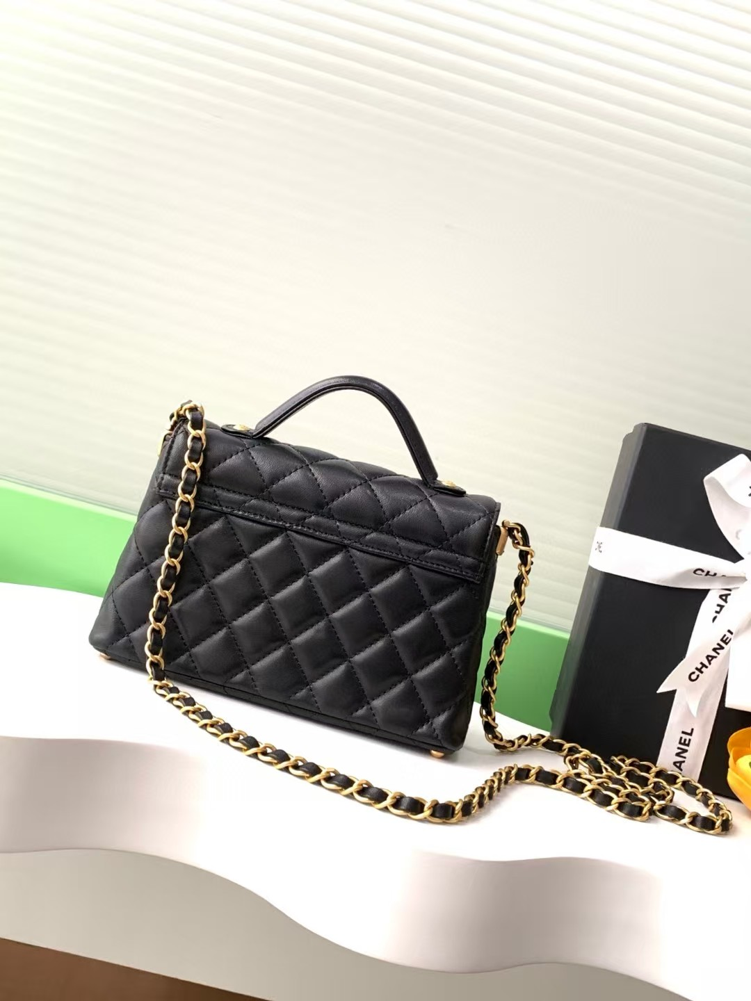 Chanel Flap Handle Bag 14x20x6cm