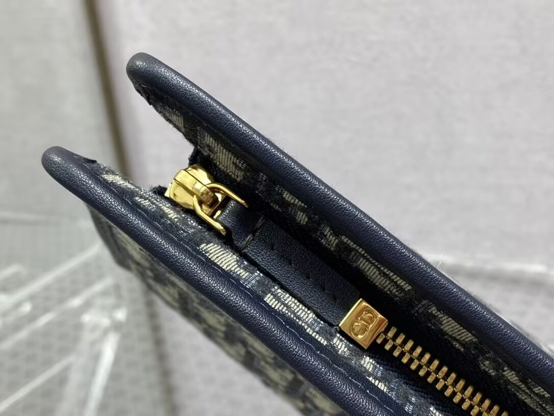 Dior 30 Montaigne Dea Pouch Blue Dior Oblique Jacquard 26x19.5x7cm