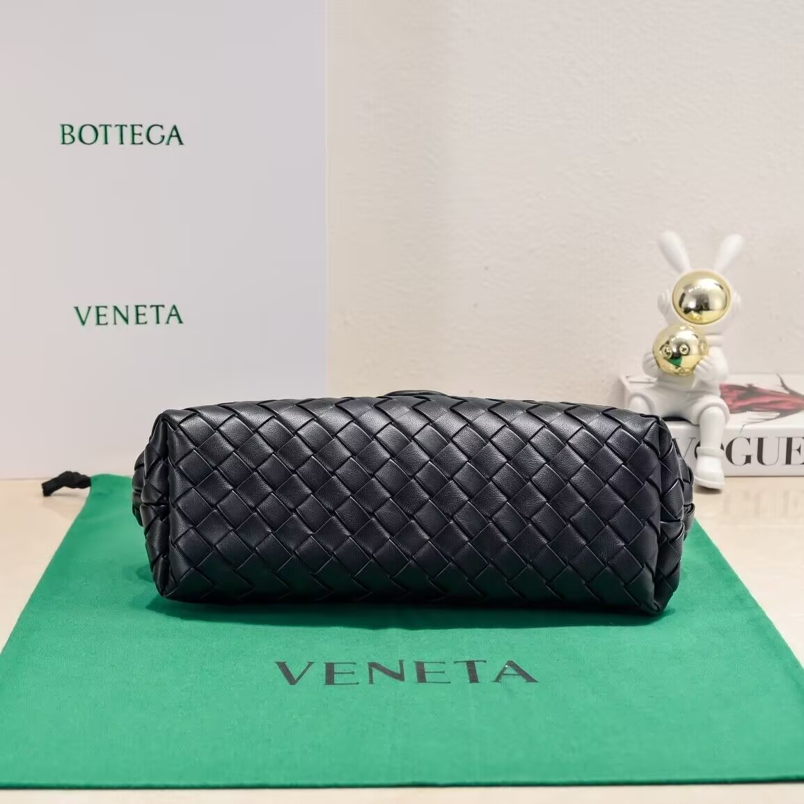 BOTTEGA VENETA LAUREN CLUTCH Andiamo Parachute 31x16.5x11cm