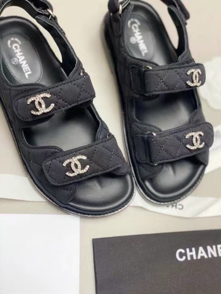 UA CHANEL SLIDES