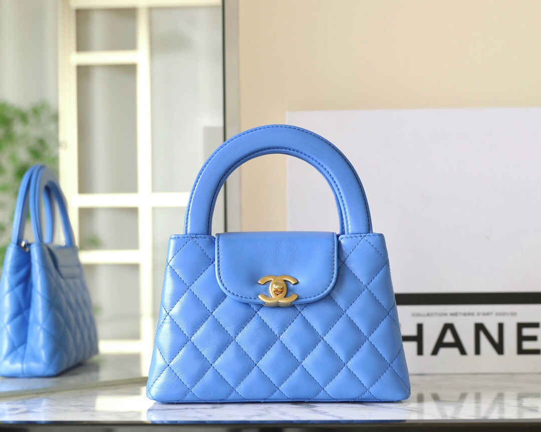 CHANEL 23 Kelly 19X13X7cm