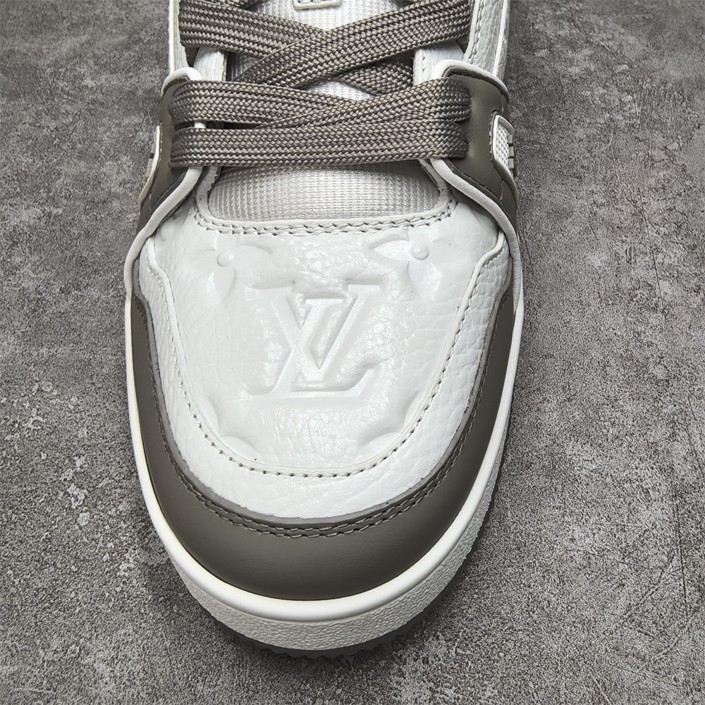 UA LV Trainer Sneaker