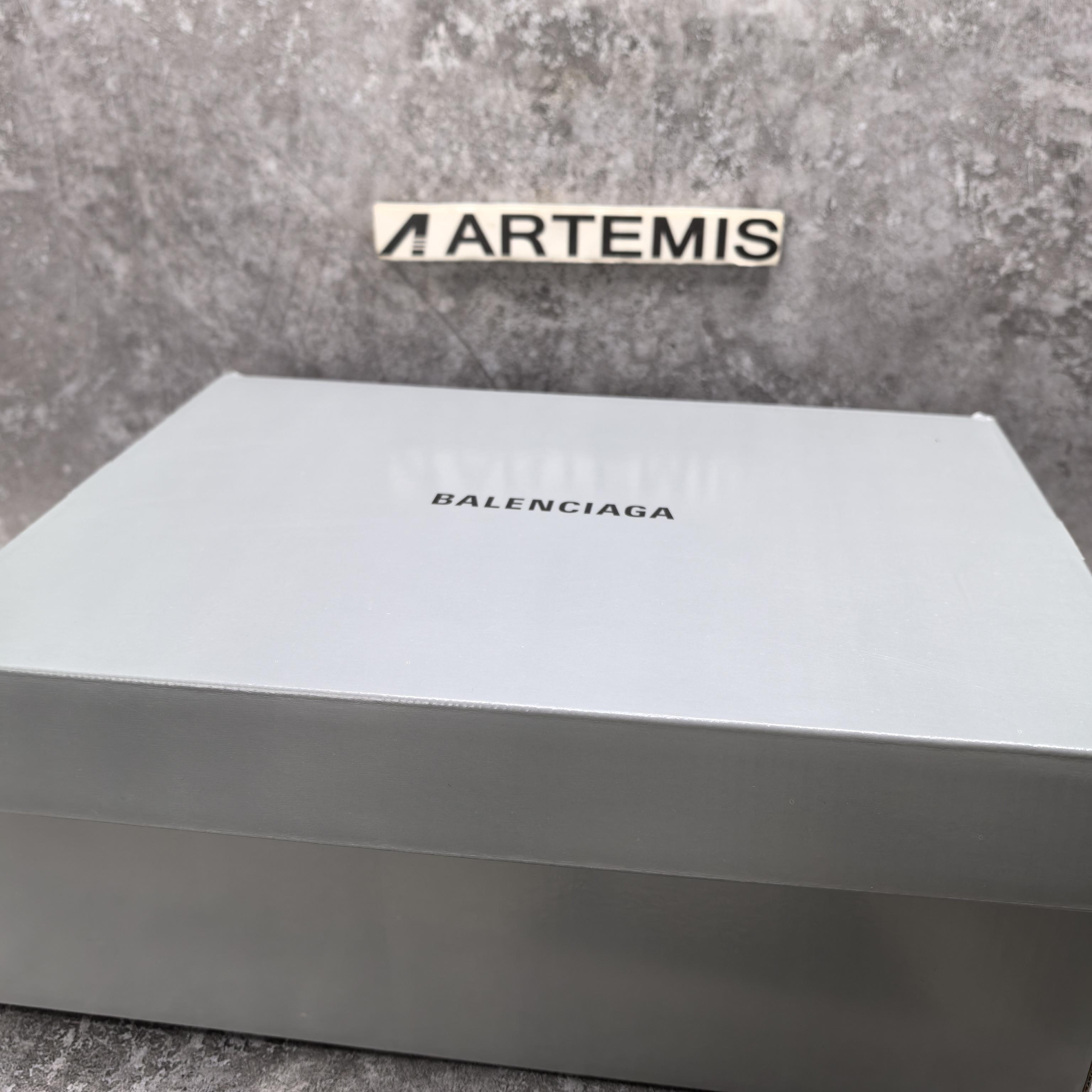 UA Balenciaga Runner Sneaker