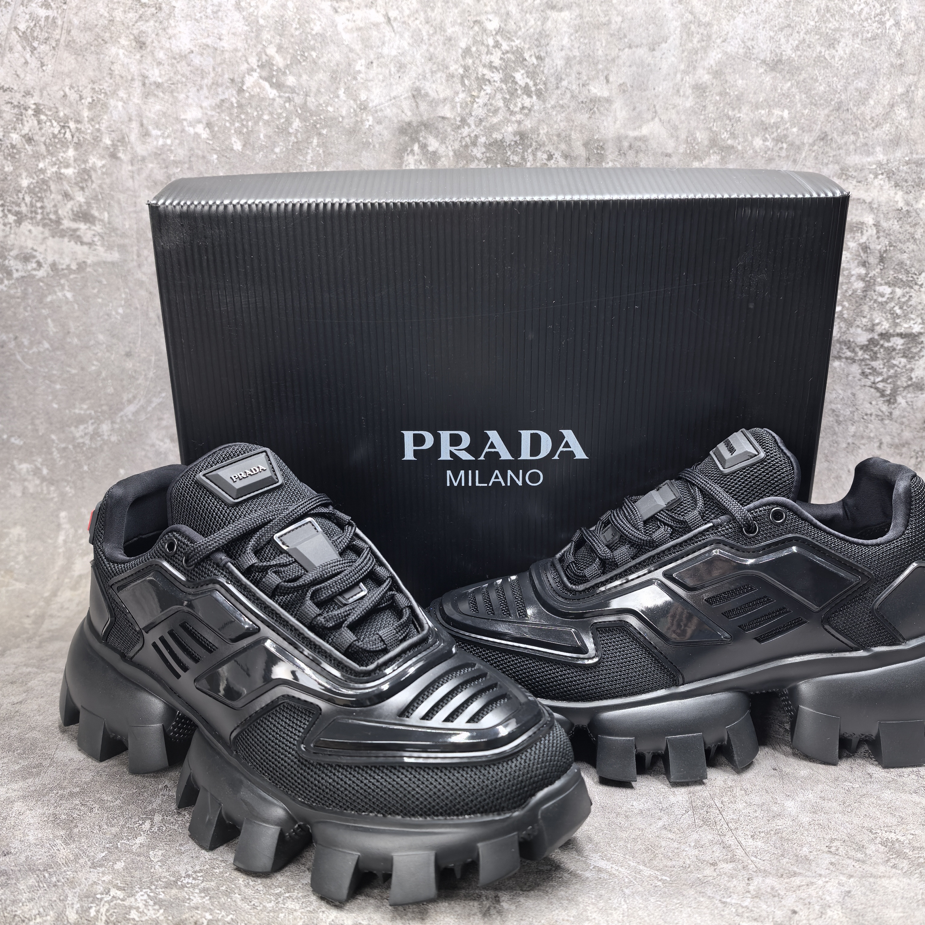 UA PRADA Sneakers