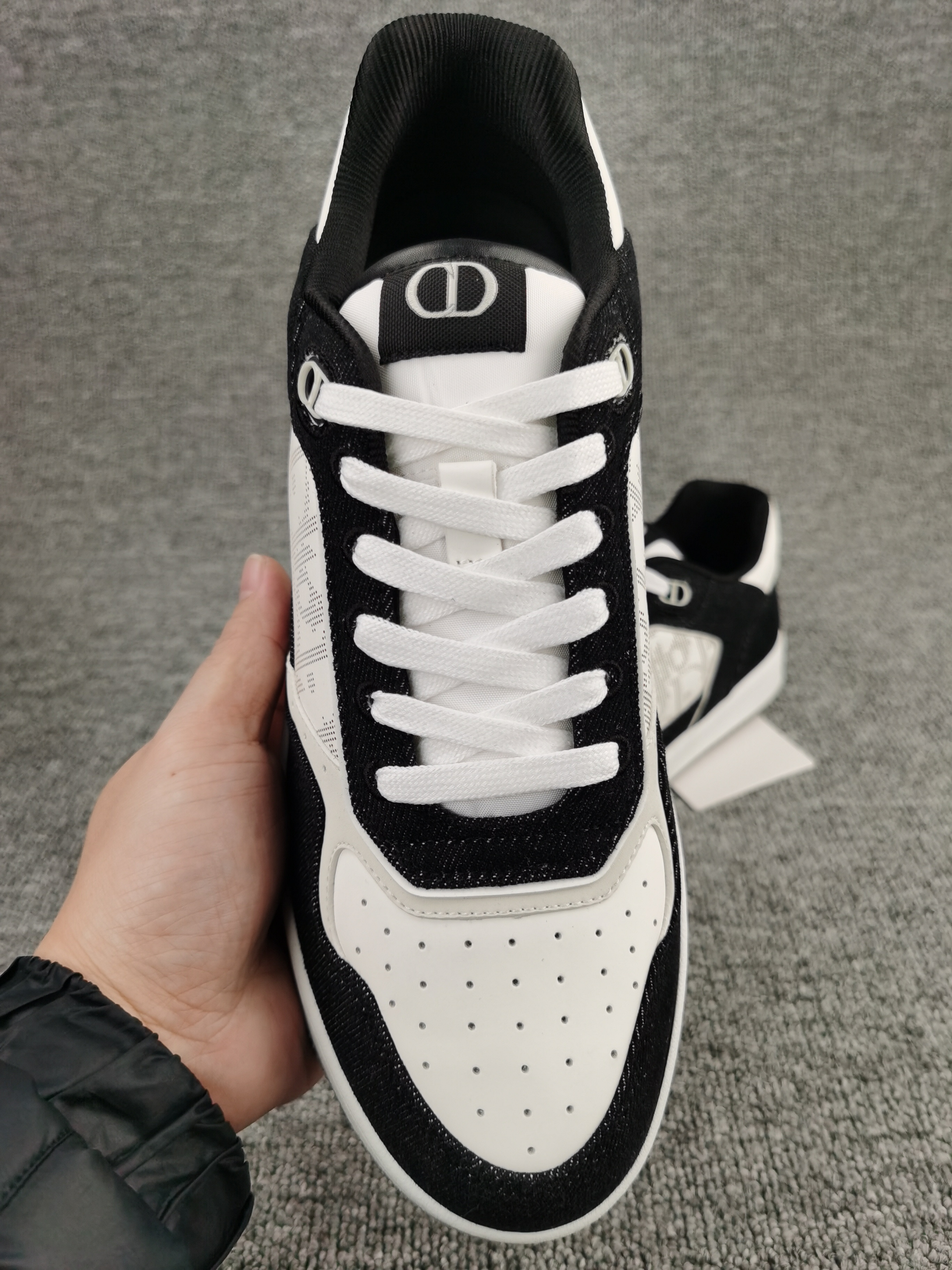 UA Dior B27 Sneaker