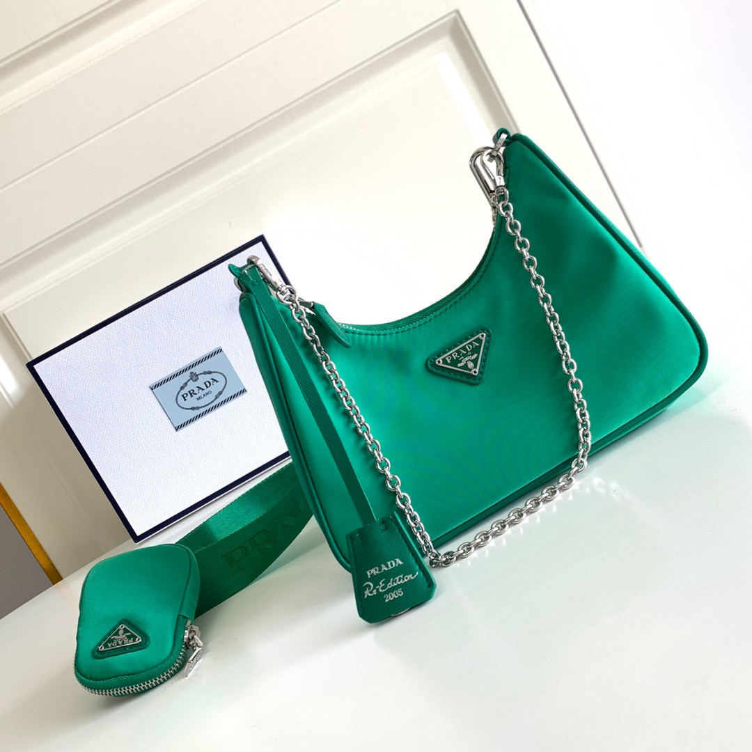 Prada Re-Edition 2005 Re-Nylon bag Green