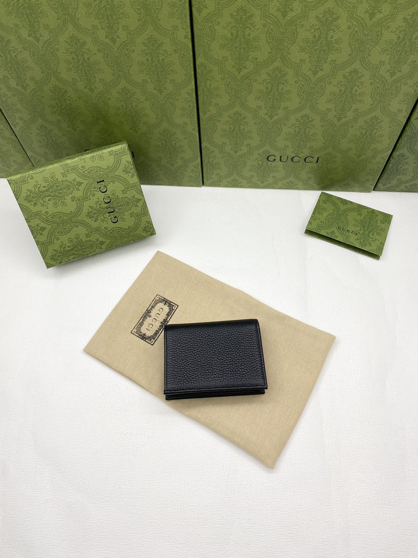 GUCCI HUHU card wallet 11x8.5x3cm