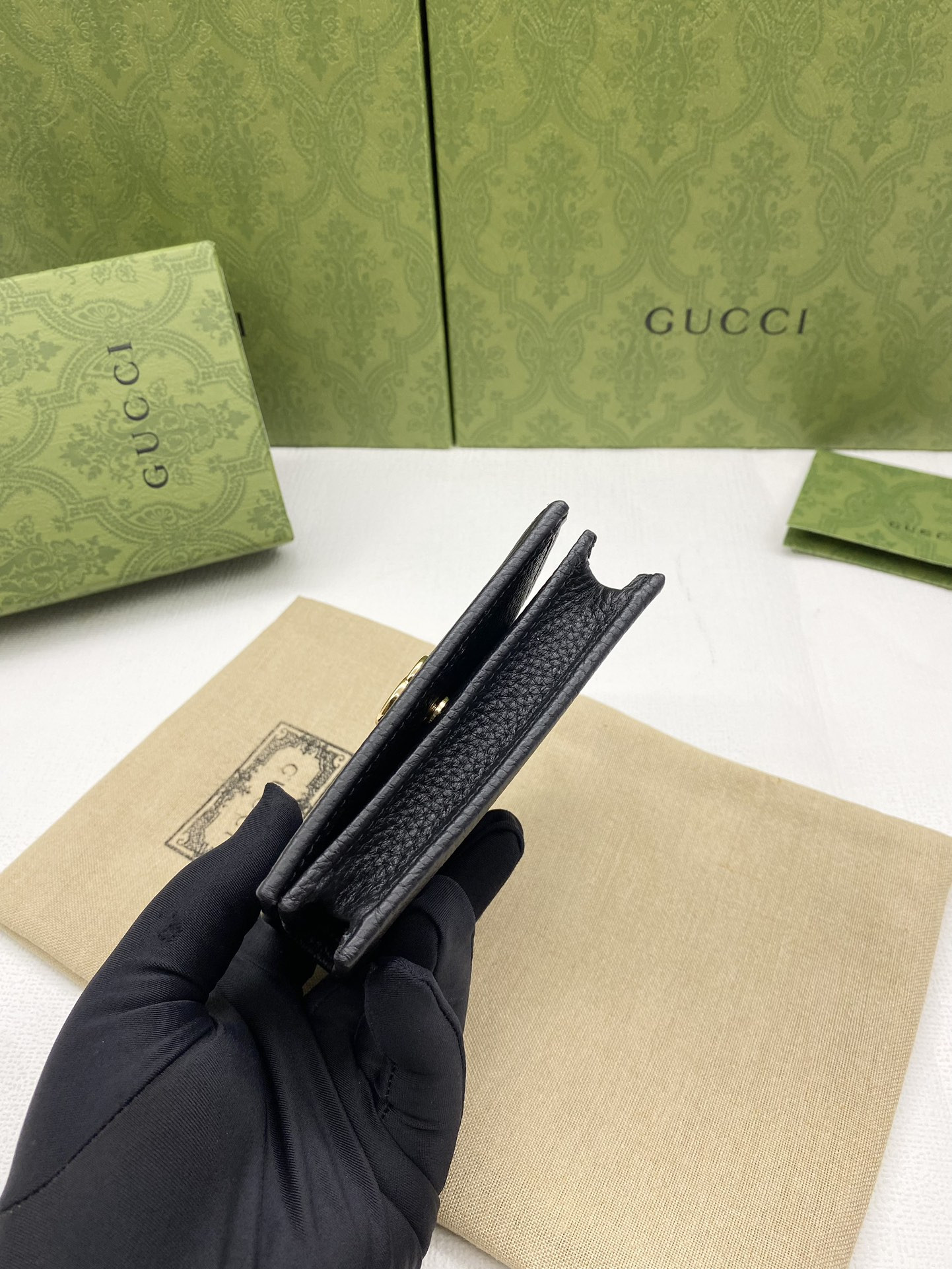 GUCCI HUHU card wallet 11x8.5x3cm