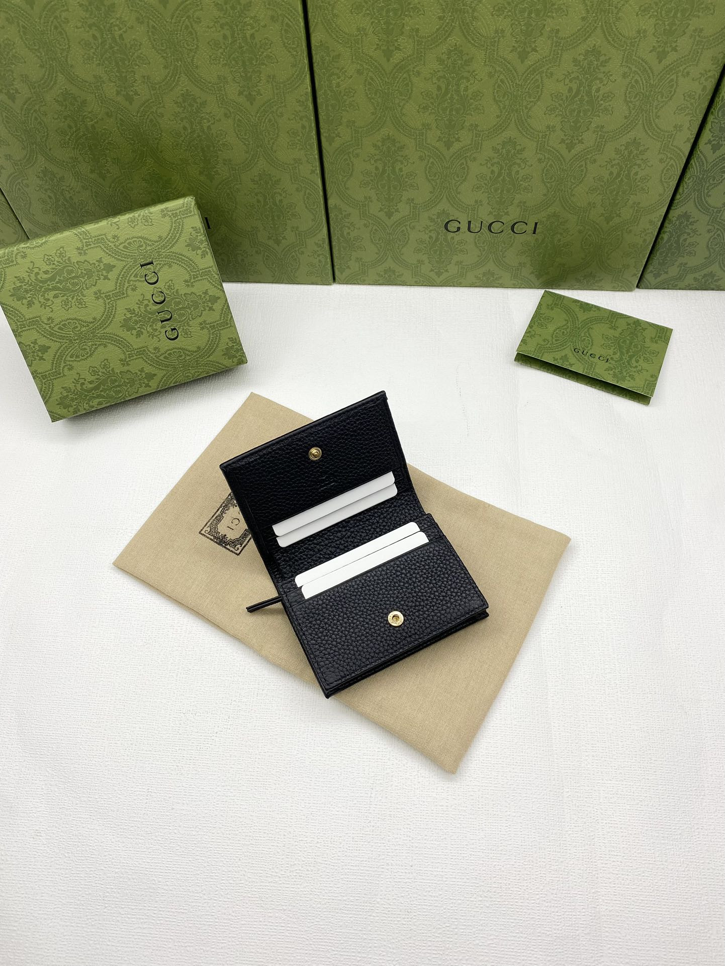 GUCCI HUHU card wallet 11x8.5x3cm