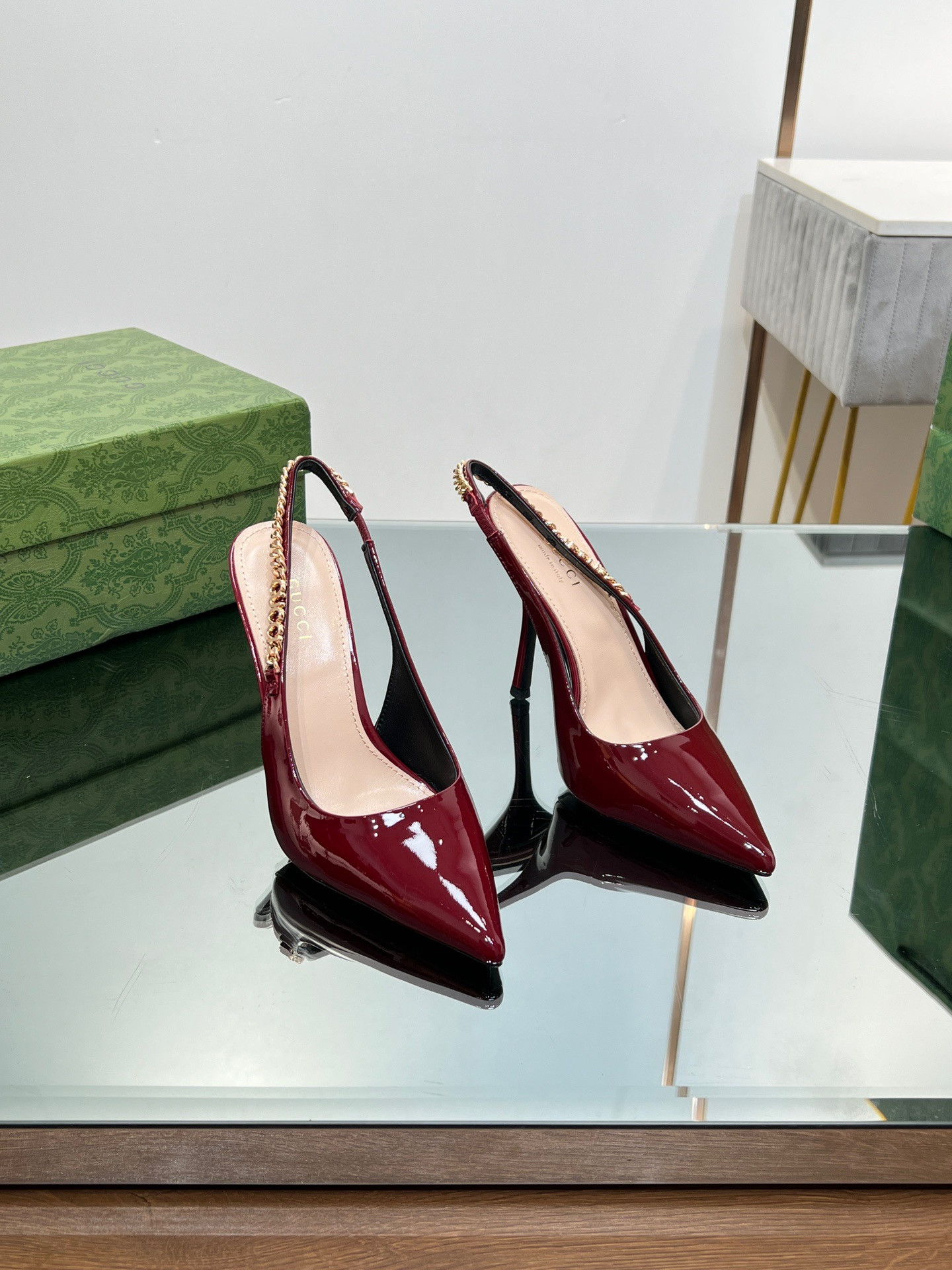 GUCCI SIGNORIA SLINGBACK PUMP