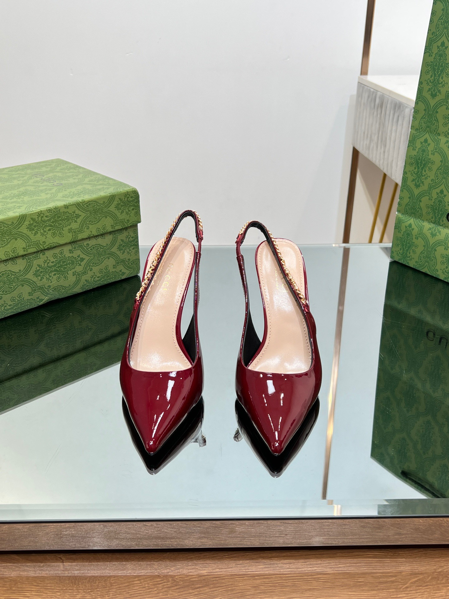 GUCCI SIGNORIA SLINGBACK PUMP