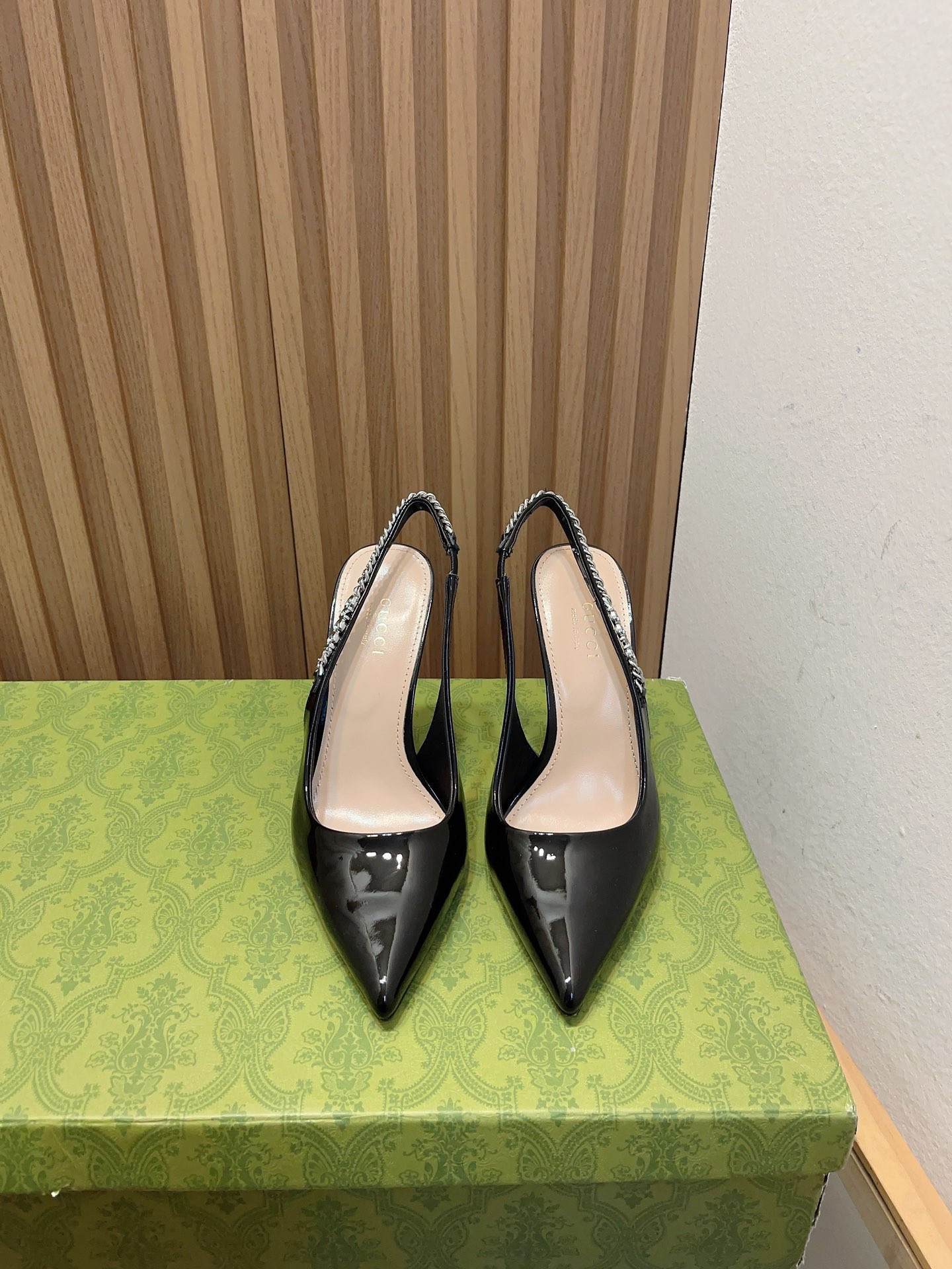 GUCCI SIGNORIA SLINGBACK PUMP High