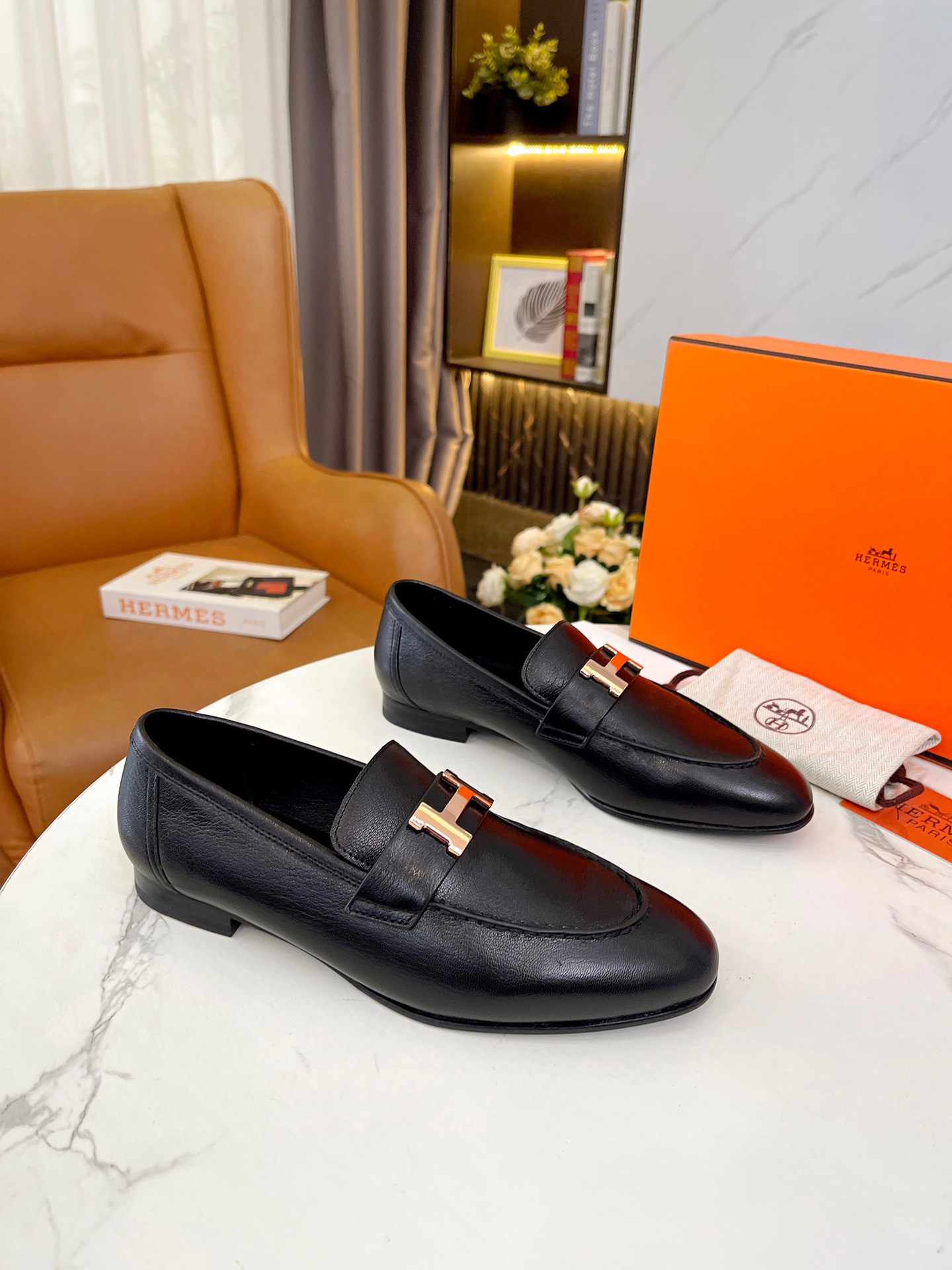 UA Hermès Paris Loafer