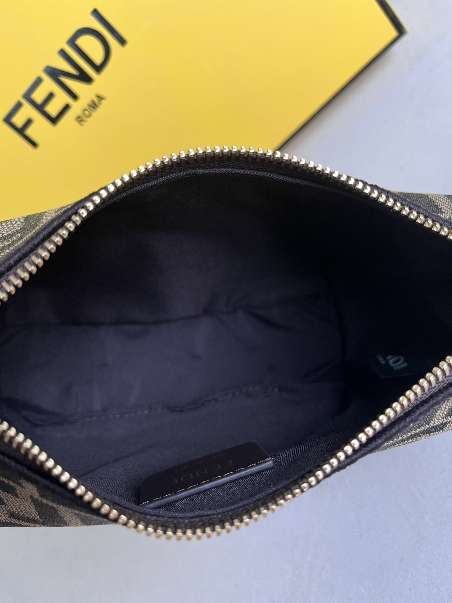 Fendigraphy Mini 20x7.5x13cm