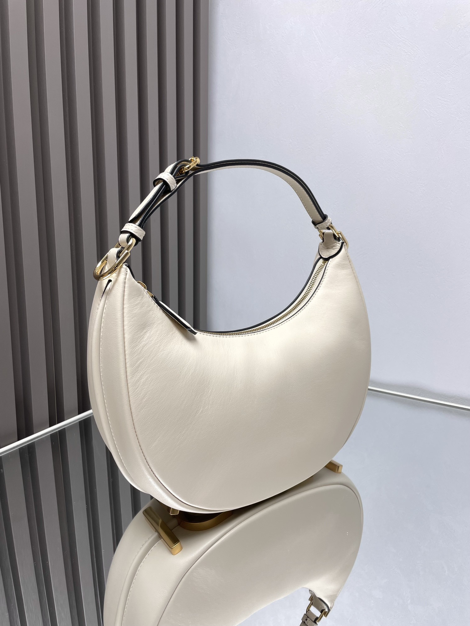 Fendigraphy Small 29x24x10CM