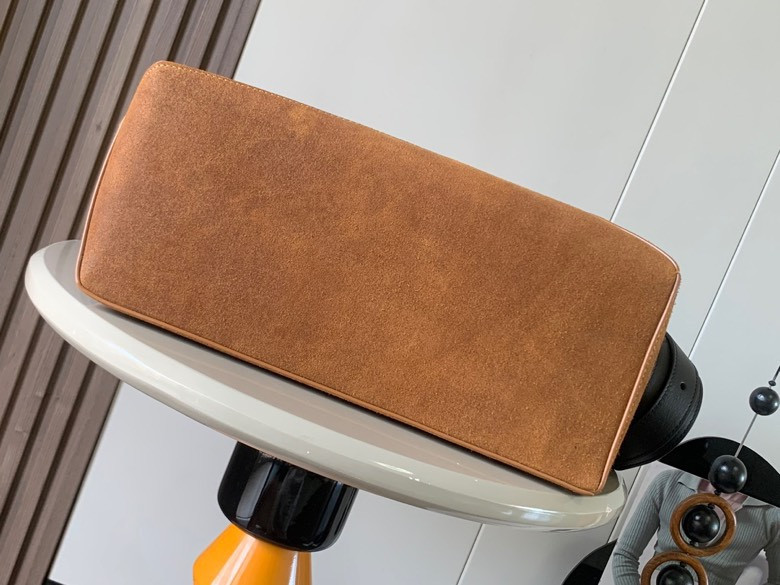 LOEWE Puzzle Edge 36.5 X 23 X 19 CM