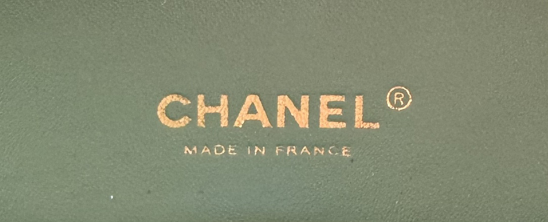 CHANEL MINI CLASSIC 11.12 HANDBAG 25 15.5 × 25.5 × 6.5 cm