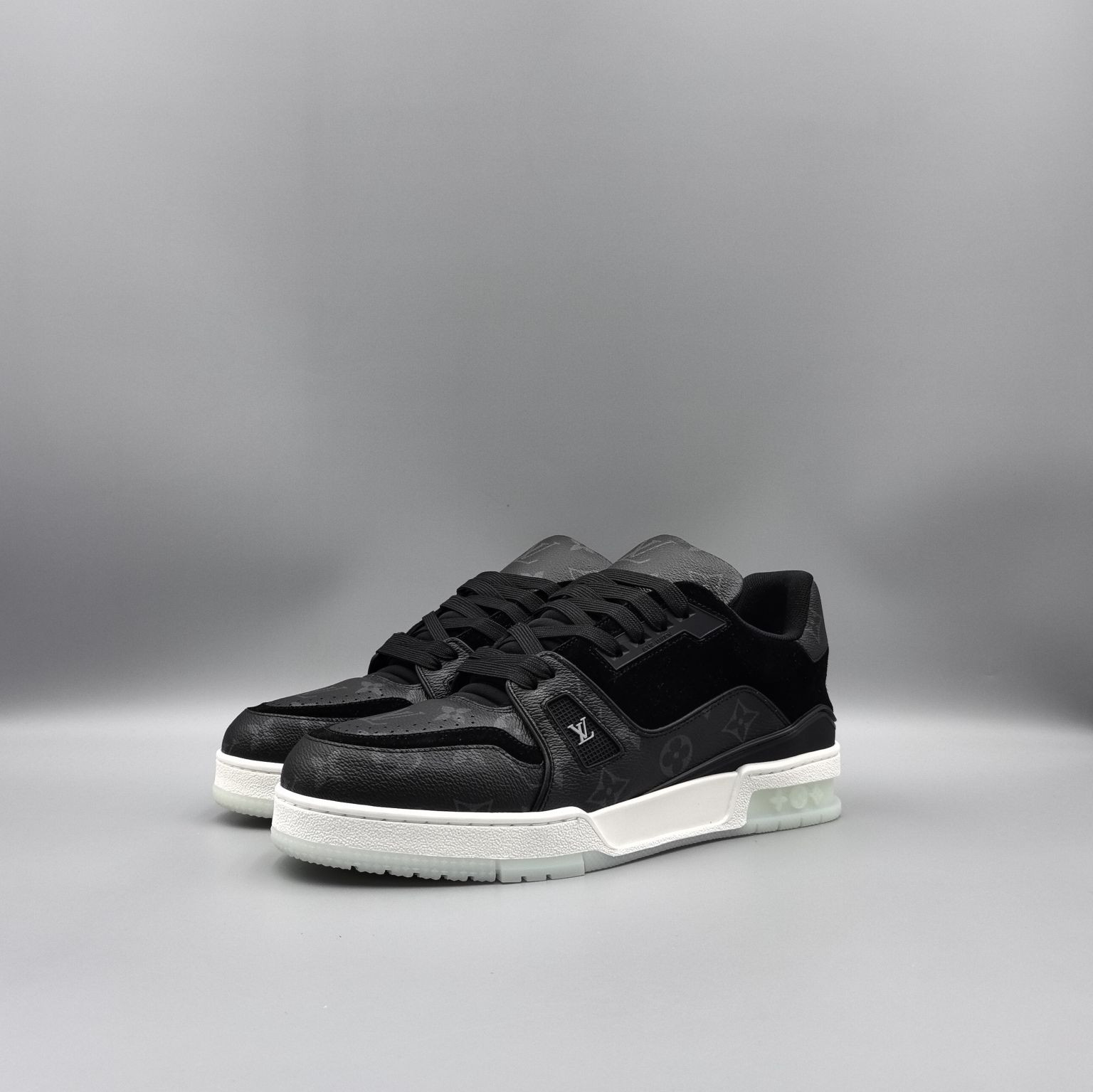 UA LV Trainer Sneaker